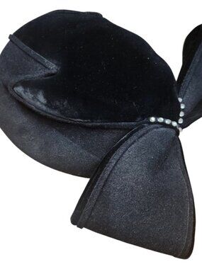 Anita Porritt Black Velvet Bow Hat Stunning Rhinestone Accent Designer Millinery